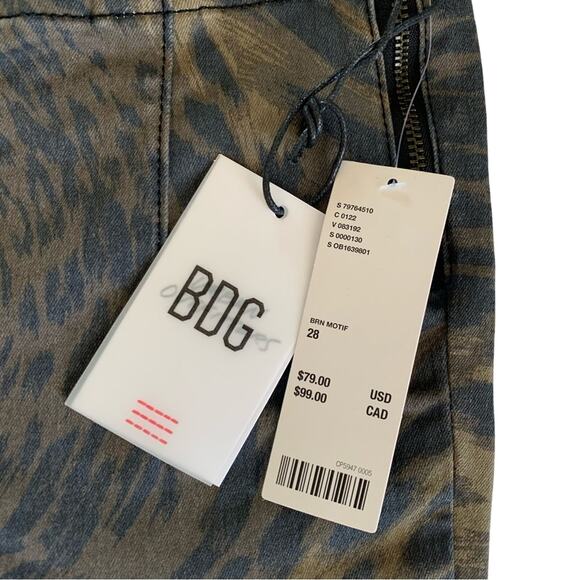 Urban Outfitters BDG Brown Multi Animal Print High Waist Ankle Zip Skinny Jeans - Picture 3 of 8